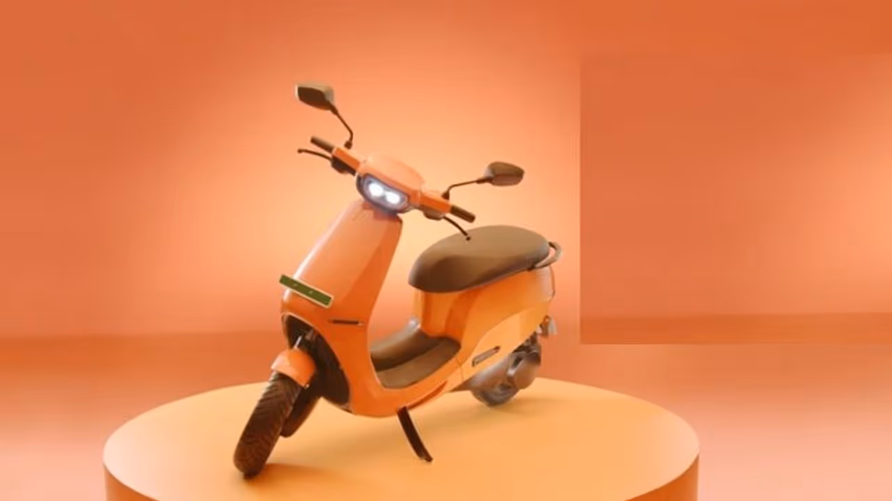 Ola Electric ಹೋಳಿ ಹಬ್ಬಕ್ಕೆ ಓಲಾ S1 ಪ್ರೋ ಗೆರುವಾ ಎಡಿಶನ್ ಎಲೆಕ್ಟ್ರಿಕ್ ಸ್ಕೂಟರ್ ಬಿಡುಗಡೆ!