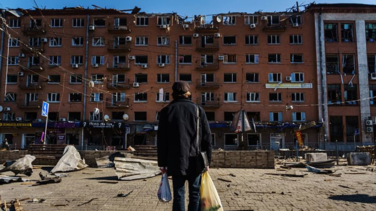 Russia Ukraine War: ಉಕ್ರೇನ್ ಆಸ್ಪತ್ರೆ ವಶಕ್ಕೆ ಪಡೆದು 400 ಮಂದಿಯನ್ನು ಒತ್ತೆಯಾಳಾಗಿರಿಸಿಕೊಂಡ ರಷ್ಯಾ!