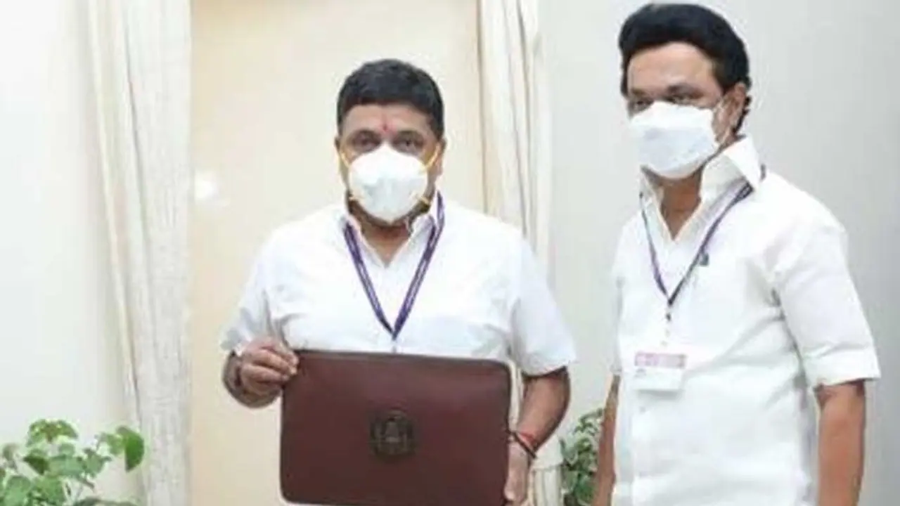 TN Budget : பொருளாதாரத்தில் உக்ரைன் போர் தாக்கதை ஏற்படுத்தும்.. பட்ஜெட் உரையில் பிடிஆர் பகீர். TN Budget : பொருளாதாரத்தில் உக்ரைன் போர் தாக்கதை ஏற்படுத்தும்.. பட்ஜெட் உரையில் பிடிஆர் பகீர்.