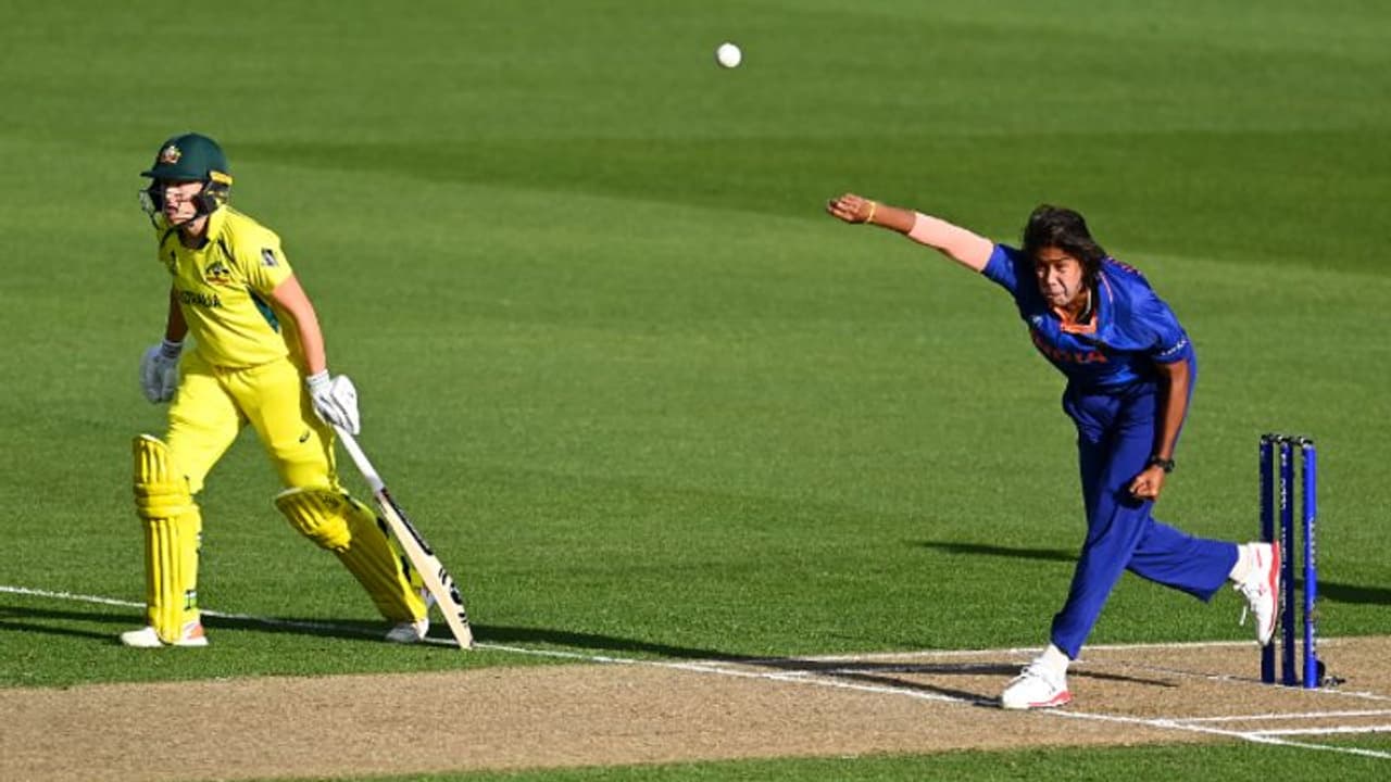 ICC Womens World Cup 2022 : മിതാലിക്ക് ശേഷം ജൂലന് ഗോസ്വാമി; എലൈറ്റ് പട്ടിക ഇന്ത്യന് താരങ്ങള് ഭരിക്കും ICC Womens World Cup 2022 : മിതാലിക്ക് ശേഷം ജൂലന് ഗോസ്വാമി; എലൈറ്റ് പട്ടിക ഇന്ത്യന് താരങ്ങള് ഭരിക്കും