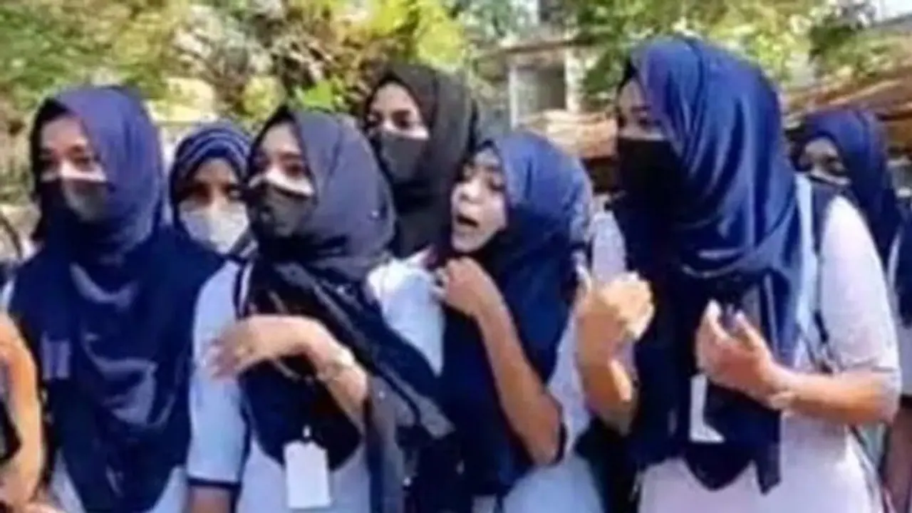 ಹಿಜಾಬ್ ಧರಿಸದೇ SSLC ಪರೀಕ್ಷೆ ಬರೆಯುವಂತೆ ಮುಸ್ಲಿಂ ಮುಖಂಡನ ಮನವಿ