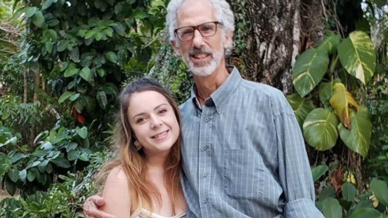 ಅವನಿಗೆ 63, ಅವಳಿಗೆ 22. ಇಬ್ಬರದ್ದೂ ಸುಖೀ ದಾಂಪತ್ಯ, ಆದ್ರೆ ಎಲ್ರೂ ಅದೇ ಪ್ರಶ್ನೆ ಕೇಳ್ತಿದ್ದಾರಂತೆ ! ಅವನಿಗೆ 63, ಅವಳಿಗೆ 22. ಇಬ್ಬರದ್ದೂ ಸುಖೀ ದಾಂಪತ್ಯ, ಆದ್ರೆ ಎಲ್ರೂ ಅದೇ ಪ್ರಶ್ನೆ ಕೇಳ್ತಿದ್ದಾರಂತೆ !