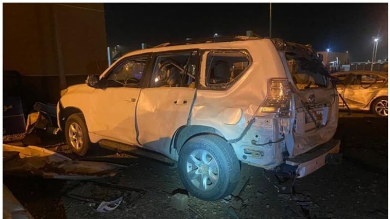 സൗദി അറേബ്യയില് ഡ്രോൺ, മിസൈൽ ആക്രമണങ്ങള്; വാഹനങ്ങളും വീടുകളും തകര്ന്നു സൗദി അറേബ്യയില് ഡ്രോൺ, മിസൈൽ ആക്രമണങ്ങള്; വാഹനങ്ങളും വീടുകളും തകര്ന്നു