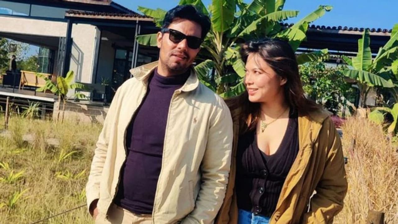 क्या इस हीरोइन के साथ रिलेशनशिप में हैं Randeep Hooda, इतने महीनों से साथ साथ है कपल