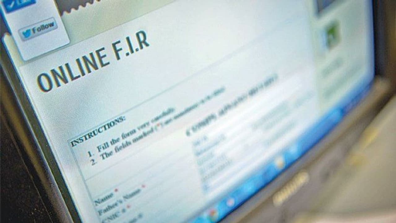 क्यो जरूरी होती है एफआईआर, ऑफलाइन और ऑनलाइन कैसे दर्ज करा सकते हैं एफआईआर, जानिए क्या तरीका क्यो जरूरी होती है एफआईआर, ऑफलाइन और ऑनलाइन कैसे दर्ज करा सकते हैं एफआईआर, जानिए क्या तरीका