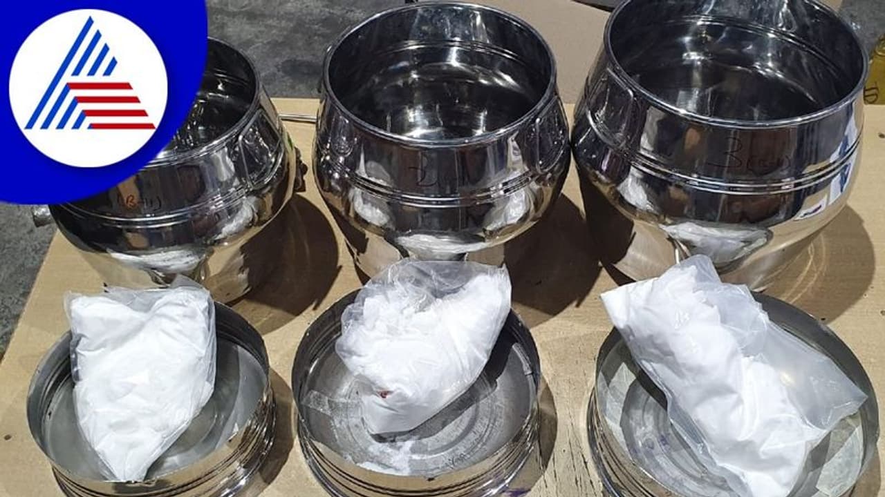 तस्करों की अनोखी तरकीब: हेरोइन के घोल में डुबोकर धागा भेजा जा रहा भारत, 450 करोड़ का ड्रग्स सीज तस्करों की अनोखी तरकीब: हेरोइन के घोल में डुबोकर धागा भेजा जा रहा भारत, 450 करोड़ का ड्रग्स सीज