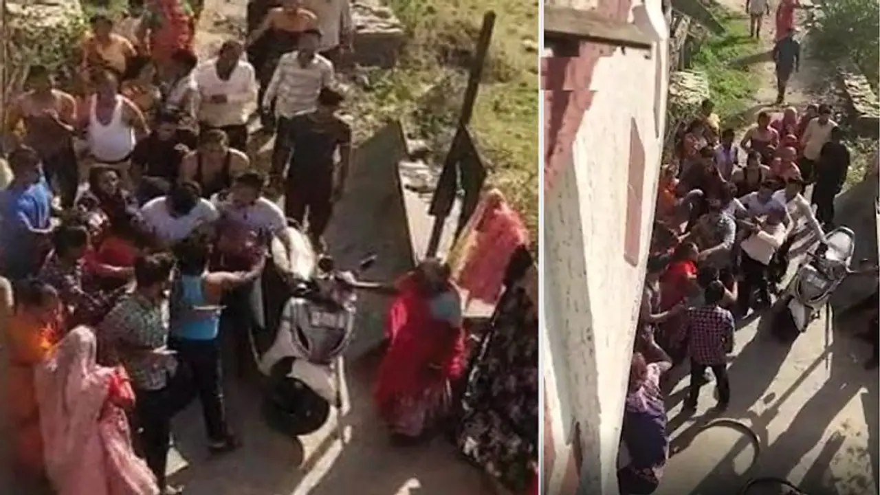 लव मैरिज से नाराज गांव वालों ने पहले समाज से निकाला, फिर प्रेमी जोड़े और उसकी गर्भवती ननद को जमकर पीटा लव मैरिज से नाराज गांव वालों ने पहले समाज से निकाला, फिर प्रेमी जोड़े और उसकी गर्भवती ननद को जमकर पीटा