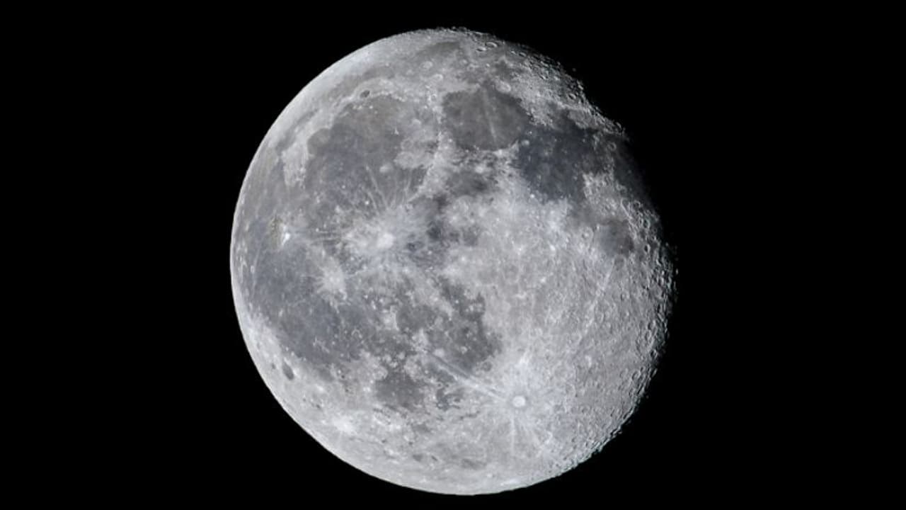 Solnet Service: ಚಂದ್ರನ ಮೇಲೂ ಹೈ ಸ್ಪೀಡ್ ಇಂಟರ್ನೆಟ್ ಸೇವೆ ನೀಡಲಿದೆ ಅಕ್ವೇರಿಯನ್ ಸ್ಪೇಸ್ Solnet Service: ಚಂದ್ರನ ಮೇಲೂ ಹೈ ಸ್ಪೀಡ್ ಇಂಟರ್ನೆಟ್ ಸೇವೆ ನೀಡಲಿದೆ ಅಕ್ವೇರಿಯನ್ ಸ್ಪೇಸ್