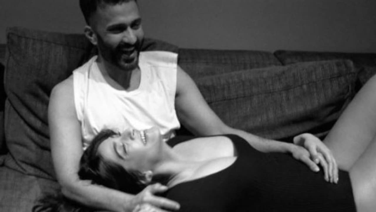 Sonam Kapoor : 'നിനക്കായുള്ള കാത്തിരിപ്പ് ദുസ്സഹം'; അമ്മയാകുന്നതിലെ സന്തോഷം പങ്കുവച്ച് സോനം കപൂര് Sonam Kapoor : 'നിനക്കായുള്ള കാത്തിരിപ്പ് ദുസ്സഹം'; അമ്മയാകുന്നതിലെ സന്തോഷം പങ്കുവച്ച് സോനം കപൂര്