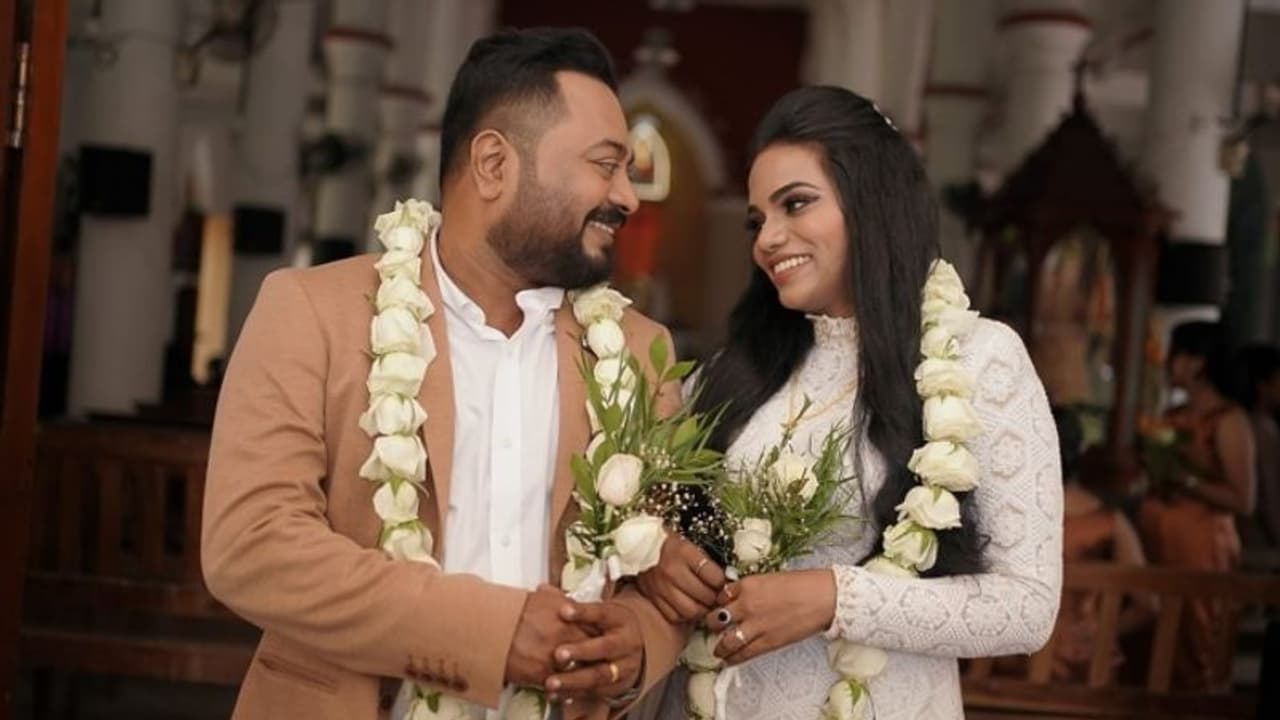 Sohan Seenulal : സംവിധായകനും നടനുമായ സോഹന്‍ സീനുലാല്‍ വിവാഹിതനായി; ചിത്രങ്ങള്‍