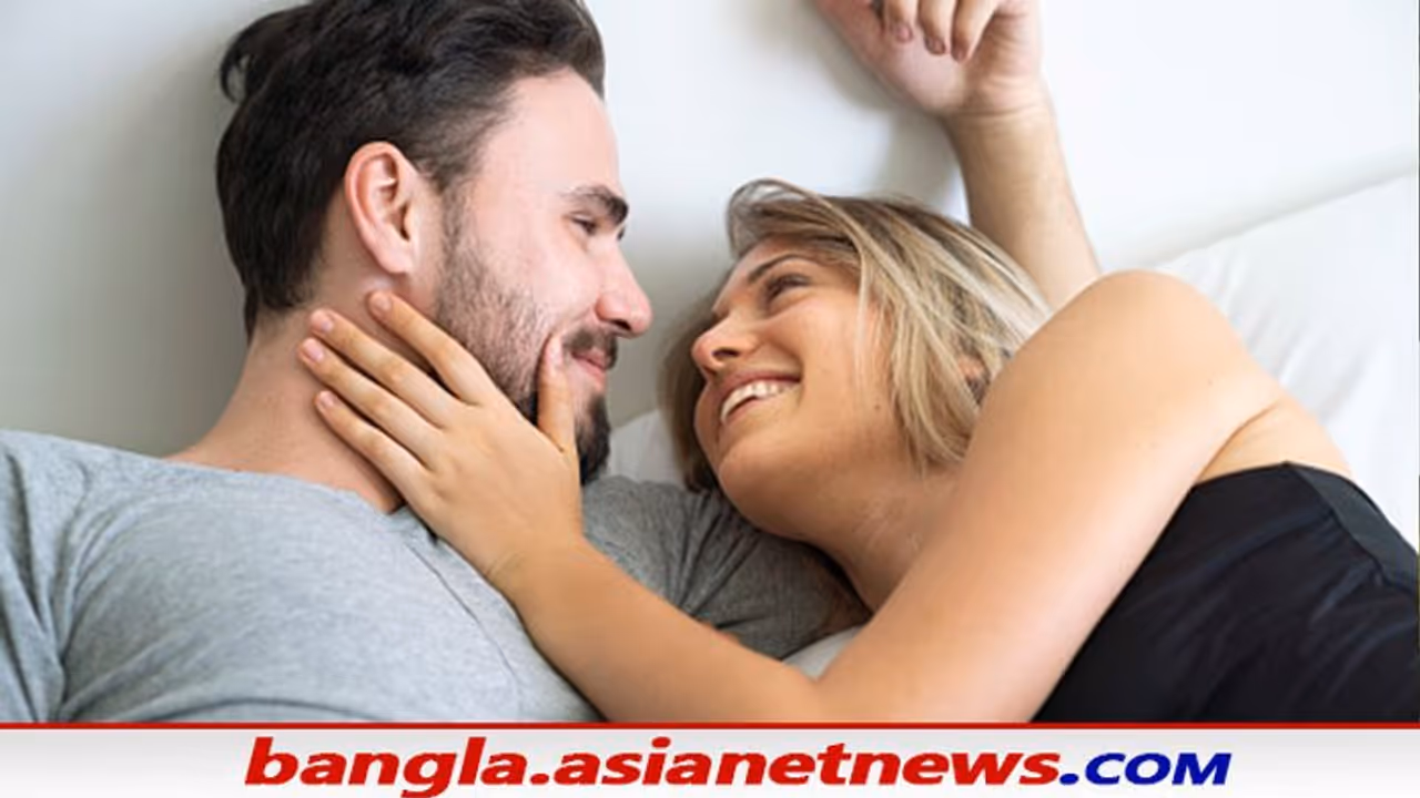 সঙ্গীকে সব সময় Dominate করলেও যৌন মিলনের সময় এরাই বাধ্য পুরুষ, রইল চার রাশির কথা সঙ্গীকে সব সময় Dominate করলেও যৌন মিলনের সময় এরাই বাধ্য পুরুষ, রইল চার রাশির কথা