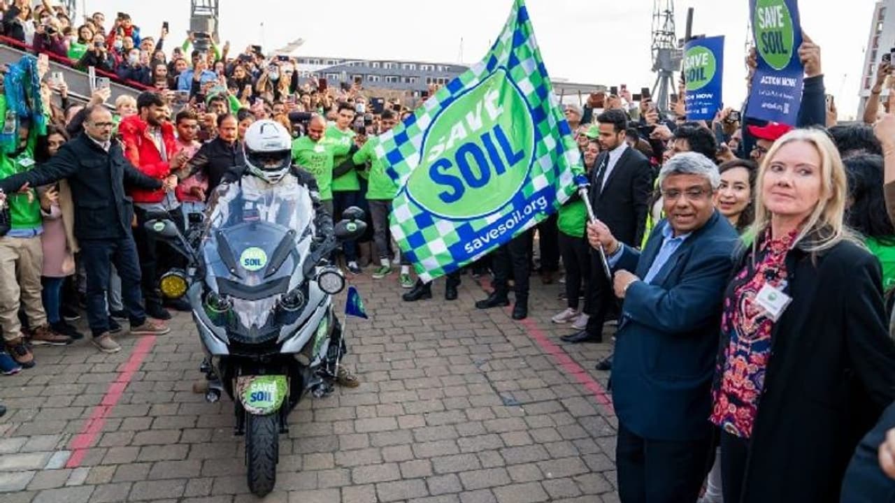 Save The Soil: ಸ್ಲೊವೇನಿಯಾಕ್ಕೆ ತಲುಪಿದ ಸದ್ಗುರು: ಮಣ್ಣಿನ ರಕ್ಷಣೆ ಜಾಗೃತಿ ಅಭಿಯಾನ