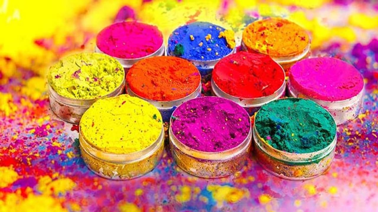 Rangpanchami 2022: वसंत उत्सव का अंतिम दिन होता है रंगपंचमी, जानिए इससे जुड़ी मान्यताएं और परंपराएं Rangpanchami 2022: वसंत उत्सव का अंतिम दिन होता है रंगपंचमी, जानिए इससे जुड़ी मान्यताएं और परंपराएं