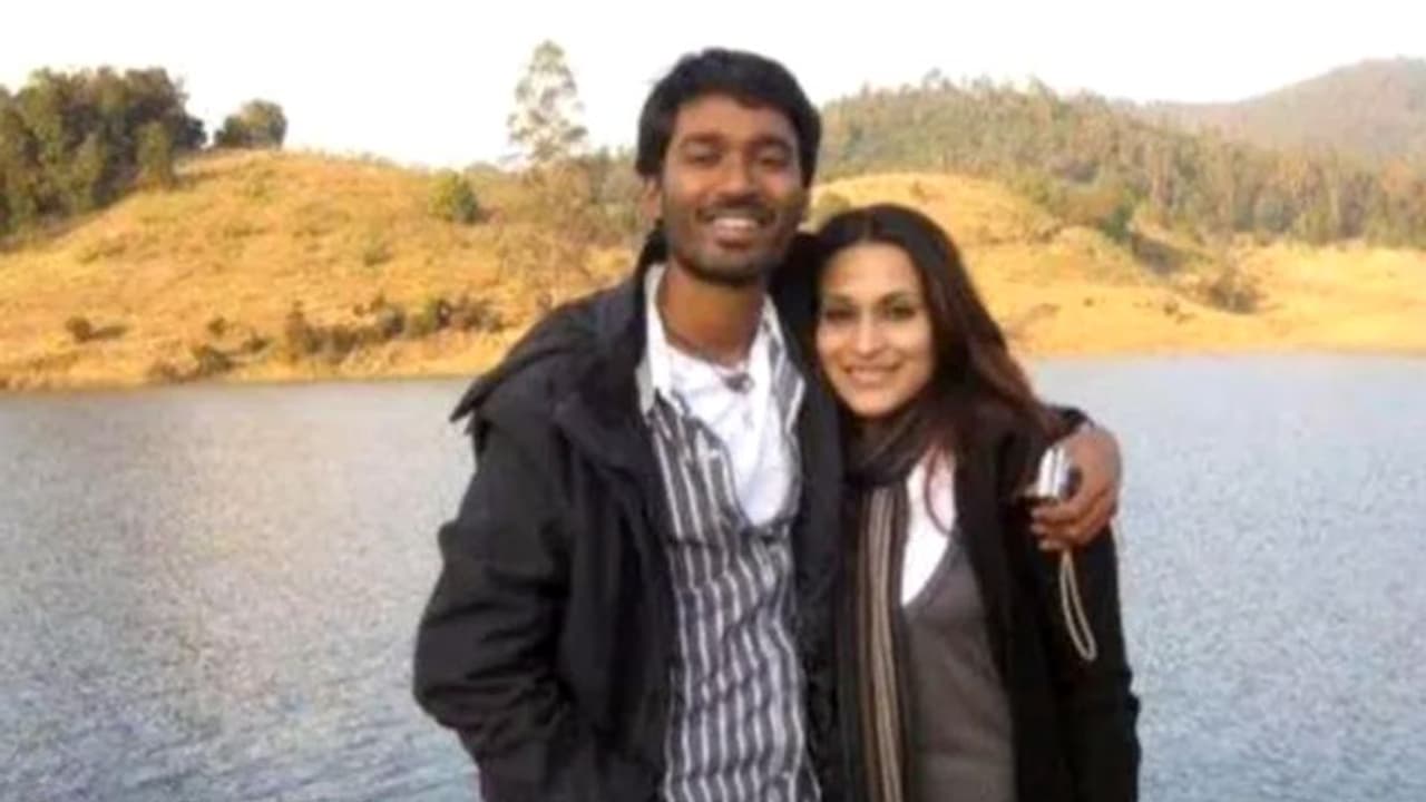 Aishwarya Rajinikanth :பிரிந்தாலும் பாசம் குறையல! தனுஷ் ஐஸ்வர்யாவின் அன்பைப்பார்த்து நெகிழ்ந்துபோன ரசிகர்கள் Aishwarya Rajinikanth :பிரிந்தாலும் பாசம் குறையல! தனுஷ் ஐஸ்வர்யாவின் அன்பைப்பார்த்து நெகிழ்ந்துபோன ரசிகர்கள்