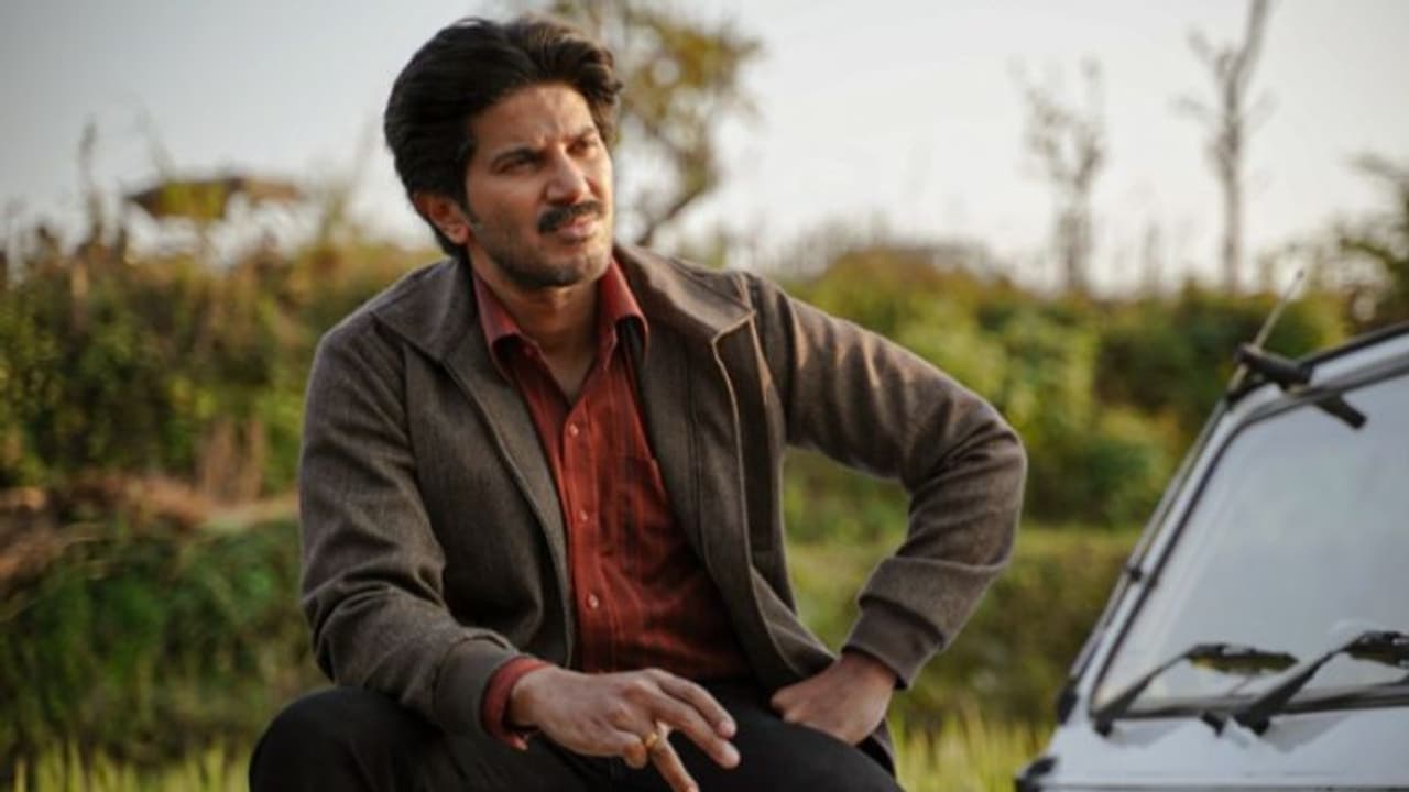 ദുല്ഖറിന്റെ നെറ്റ്ഫ്ലിക്സ് സീരീസ്, ഗണ്സ് ആൻഡ് ഗുലാബ്സ് ഫസ്റ്റ് ലുക്ക് ദുല്ഖറിന്റെ നെറ്റ്ഫ്ലിക്സ് സീരീസ്, ഗണ്സ് ആൻഡ് ഗുലാബ്സ് ഫസ്റ്റ് ലുക്ക്