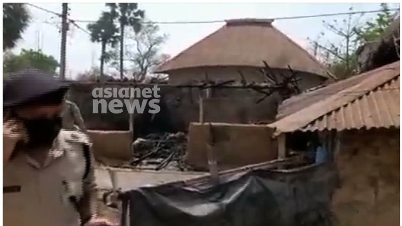സംഘര്ഷഭൂമിയായി ബംഗാള്; എട്ട് മരണം, 11 പേരെ അറസ്റ്റ് ചെയ്തെന്ന് ഡിജിപി സംഘര്ഷഭൂമിയായി ബംഗാള്; എട്ട് മരണം, 11 പേരെ അറസ്റ്റ് ചെയ്തെന്ന് ഡിജിപി