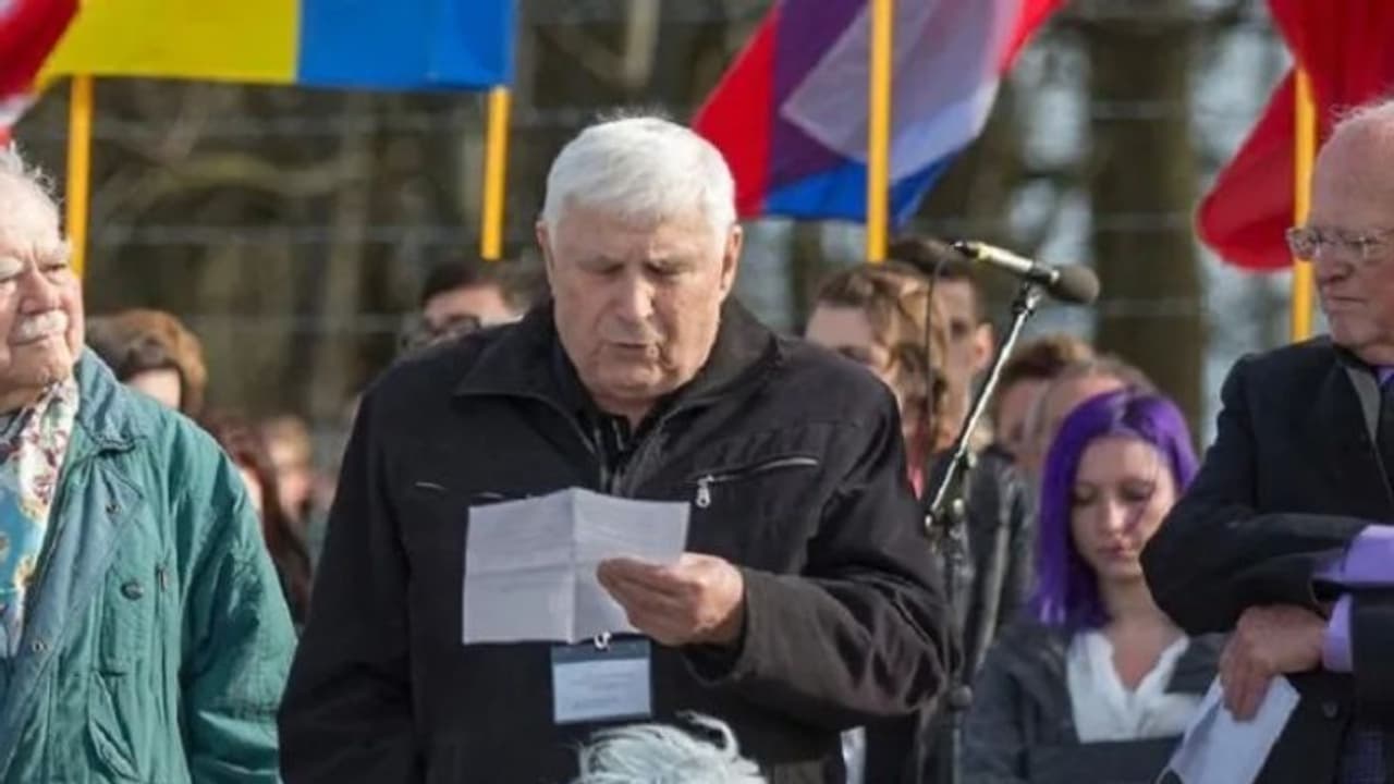 Russia Ukraine War : നാസി കൂട്ടക്കൊലയെ അതിജീവിച്ച 96 കാരൻ യുക്രൈനിലെ റഷ്യൻ വ്യോമാക്രമണത്തിൽ കൊല്ലപ്പെട്ടു Russia Ukraine War : നാസി കൂട്ടക്കൊലയെ അതിജീവിച്ച 96 കാരൻ യുക്രൈനിലെ റഷ്യൻ വ്യോമാക്രമണത്തിൽ കൊല്ലപ്പെട്ടു