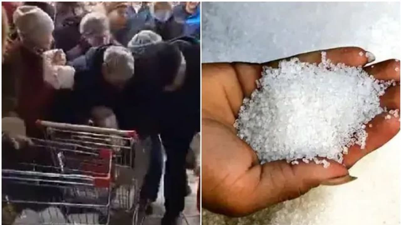 പഞ്ചസാരയ്ക്കായി സൂപ്പർമാർക്കറ്റുകളിൽ അടിപിടി, റഷ്യയിൽ വിലക്കയറ്റവും ക്ഷാമവും പഞ്ചസാരയ്ക്കായി സൂപ്പർമാർക്കറ്റുകളിൽ അടിപിടി, റഷ്യയിൽ വിലക്കയറ്റവും ക്ഷാമവും