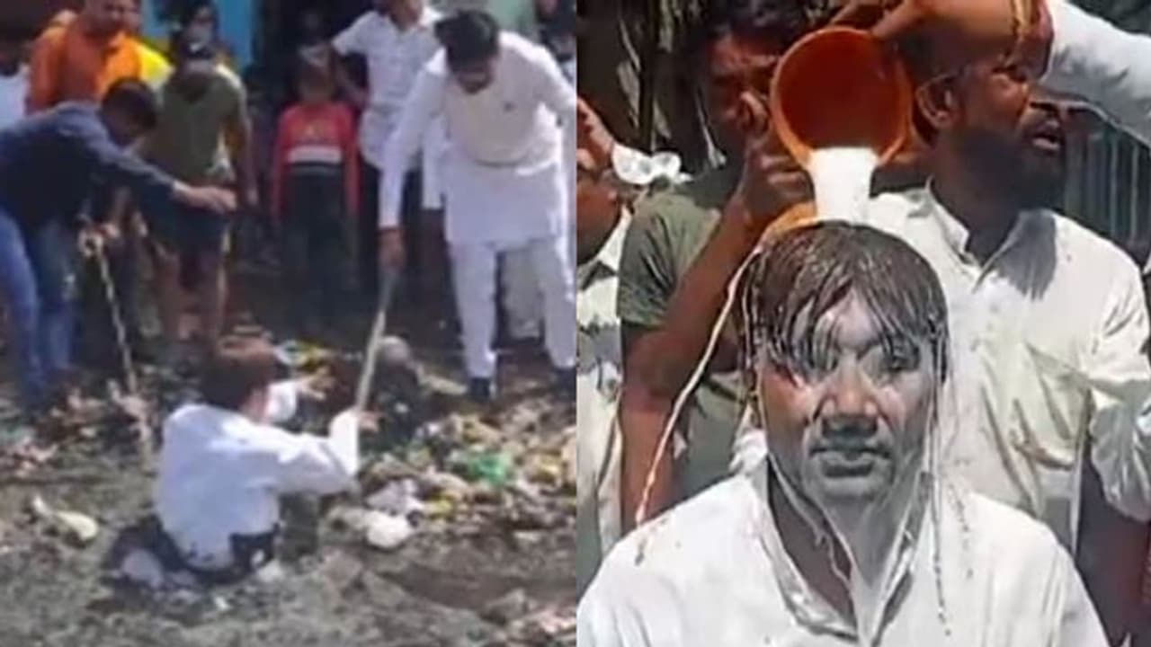 നെഞ്ചൊപ്പം നിറഞ്ഞ അഴുക്കുചാല് വൃത്തിയാക്കി എഎപി കൌണ്സിലര്; പാലില് കുളിപ്പിച്ച് അനുയായികള് നെഞ്ചൊപ്പം നിറഞ്ഞ അഴുക്കുചാല് വൃത്തിയാക്കി എഎപി കൌണ്സിലര്; പാലില് കുളിപ്പിച്ച് അനുയായികള്