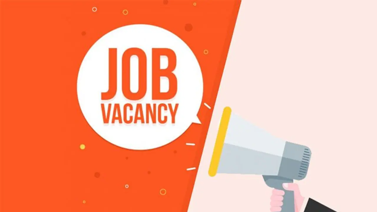 JOB ALERT: रेलवे ने 2972 पदों पर निकाली बंपर भर्ती, 10वीं पास कैंडिडेट्स कर सकते हैं अप्लाई, जानें डिटेल्स 
