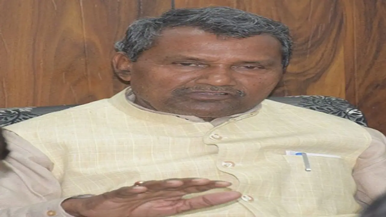 नवनिर्वाचित विधायकों को शपथ दिलाएंगे रमापति शास्त्री, 17 वरिष्ठ नेताओं में से बनाए गए प्रोटेम स्पीकर नवनिर्वाचित विधायकों को शपथ दिलाएंगे रमापति शास्त्री, 17 वरिष्ठ नेताओं में से बनाए गए प्रोटेम स्पीकर