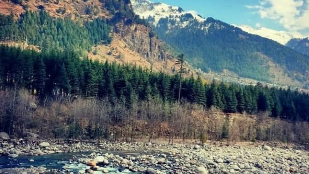 हिमालय पर बने पश्चिमी विक्षोभ ने रोके गर्मी के तेवर, फिलहाल नहीं बढ़ेगा टेम्परेचर, जानें अपने शहर का मौसम हिमालय पर बने पश्चिमी विक्षोभ ने रोके गर्मी के तेवर, फिलहाल नहीं बढ़ेगा टेम्परेचर, जानें अपने शहर का मौसम