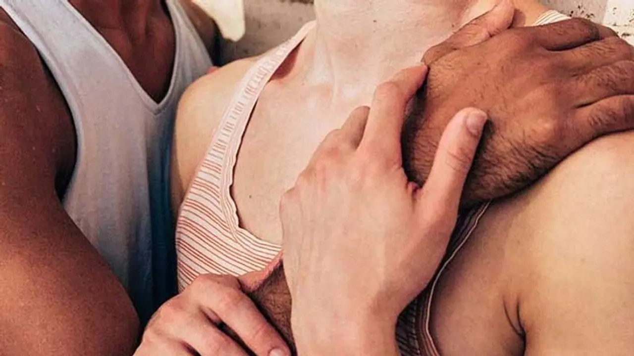 கல்யாணத்த கிட்ட வச்சுக்கிட்டு செய்ற வேலைய இது! ஓரினச்சேர்க்கைக்கு ஆசைப்பட்ட IT ஊழியர்!இறுதியில் நடந்த ட்விஸ்ட்