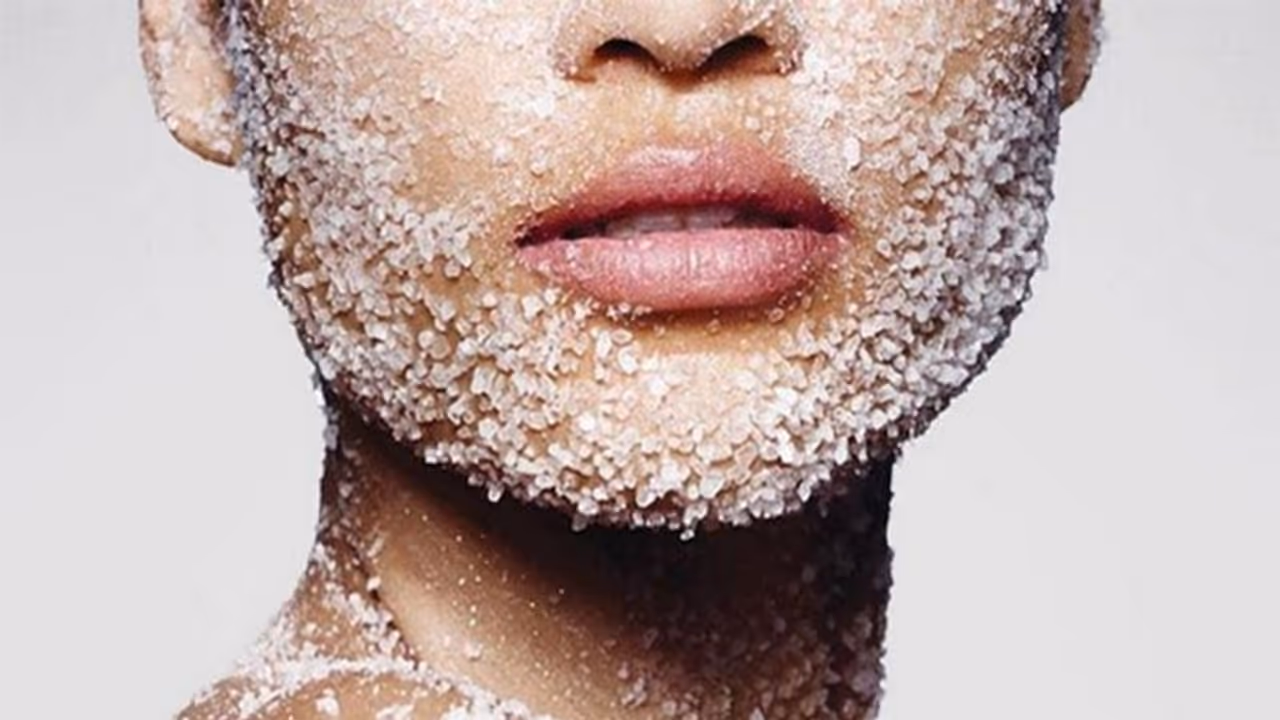 ত্বক উজ্জ্বল হবে ময়দার গুণে, রইল ময়দা দিয়ে তৈরি ৫টি প্যাকের হদিশ