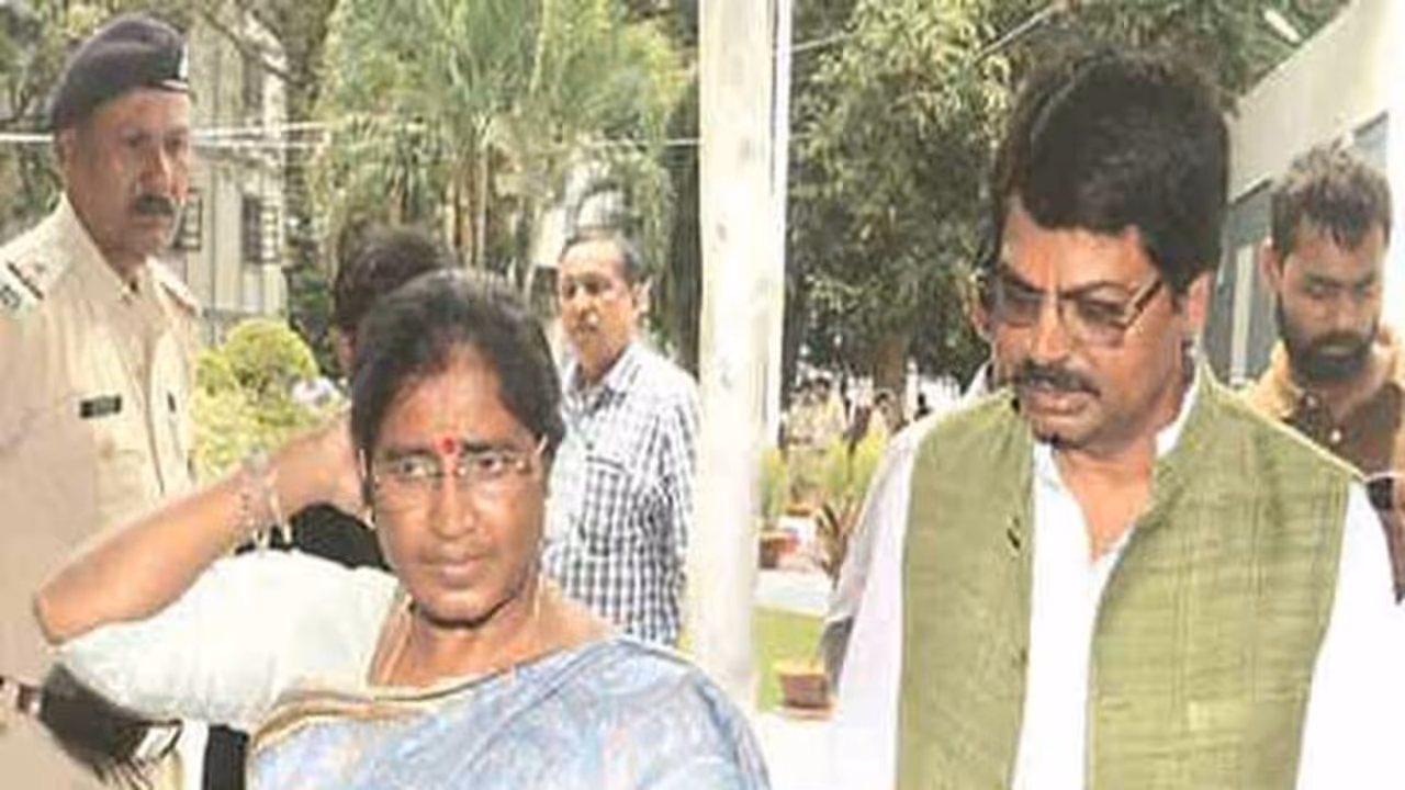 झारखंड के बड़कागांव गोलीकांड में 6 साल बाद फैसला, पूर्व मंत्री योगेंद्र साव और पत्नी को 10 साल की जेल