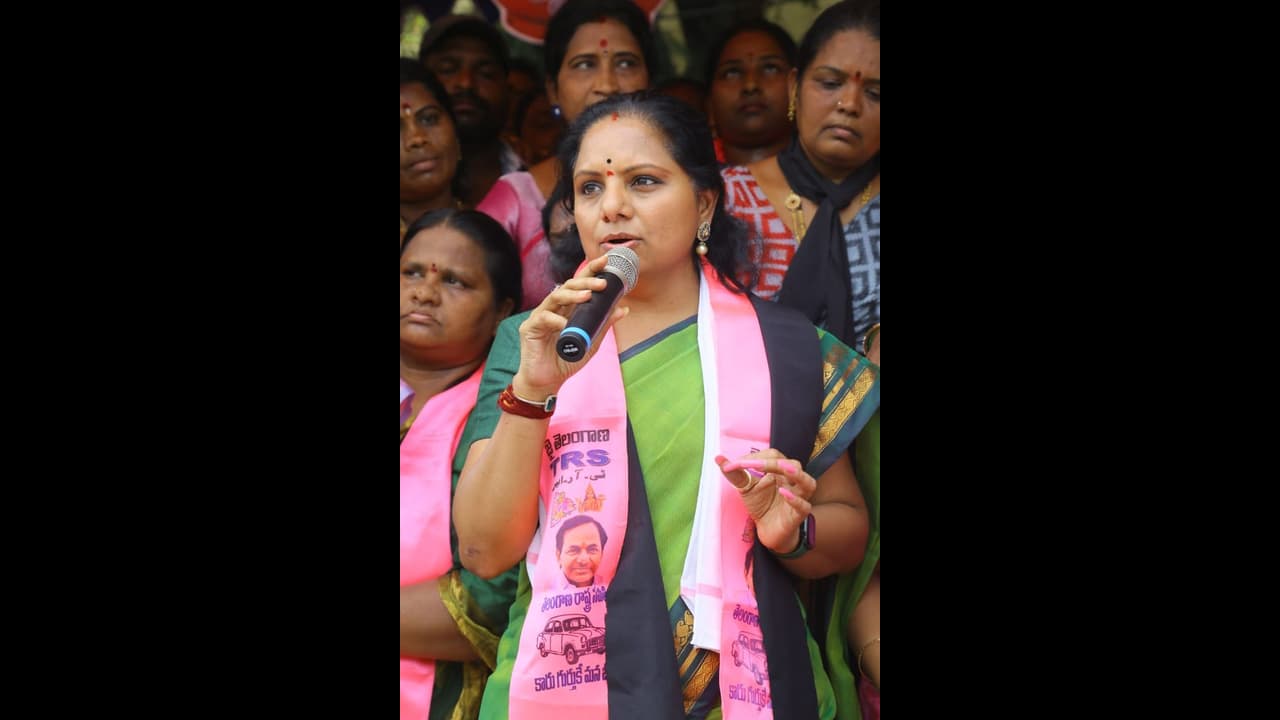 ప్రౌడ్ ఆఫ్ యూ అల్లుడు.. హిమాన్షు వీడియో లింక్ ట్వీట్ షేర్ చేసిన ఎమ్మెల్సీ కవిత ప్రౌడ్ ఆఫ్ యూ అల్లుడు.. హిమాన్షు వీడియో లింక్ ట్వీట్ షేర్ చేసిన ఎమ్మెల్సీ కవిత