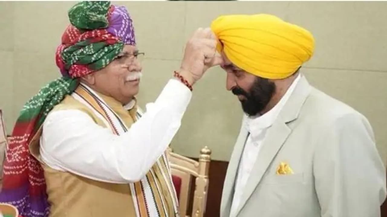 पंजाब के नक्शेकदम पर हरियाणा सरकार: CM भगवंत मान की तरह मुख्यमंत्री खट्टर ने भी लिया बड़ा फैसाला पंजाब के नक्शेकदम पर हरियाणा सरकार: CM भगवंत मान की तरह मुख्यमंत्री खट्टर ने भी लिया बड़ा फैसाला