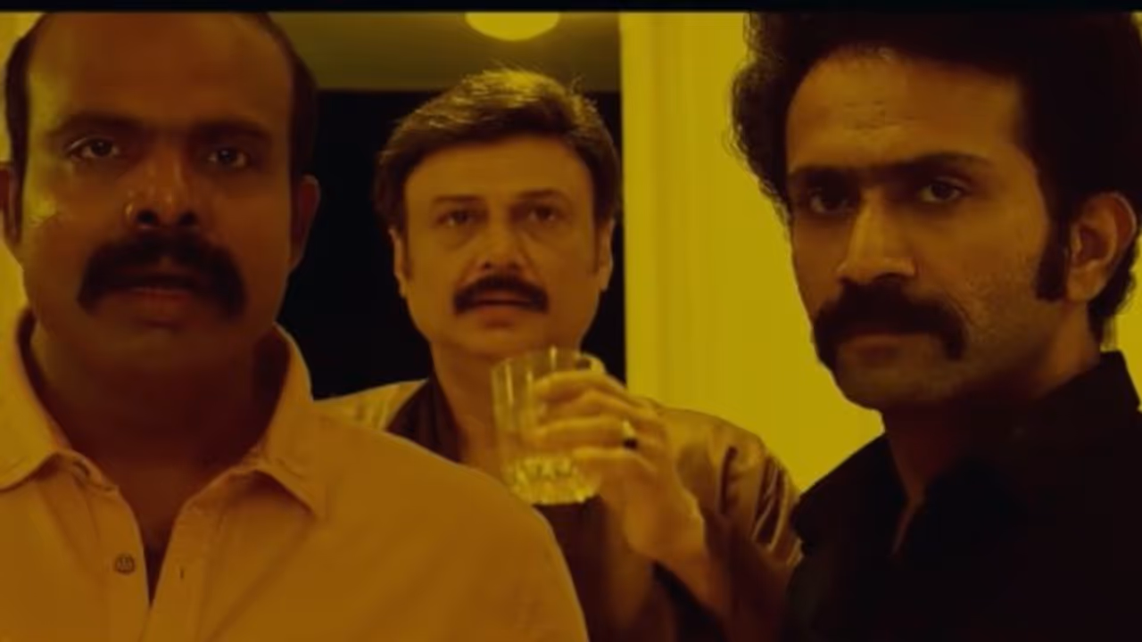 Boomerang : ഷൈനും ചെമ്പൻ വിനോദും ഒന്നിക്കുന്ന 'ബൂമറാംഗ്'; മോഷൻ പോസ്റ്റർ Boomerang : ഷൈനും ചെമ്പൻ വിനോദും ഒന്നിക്കുന്ന 'ബൂമറാംഗ്'; മോഷൻ പോസ്റ്റർ