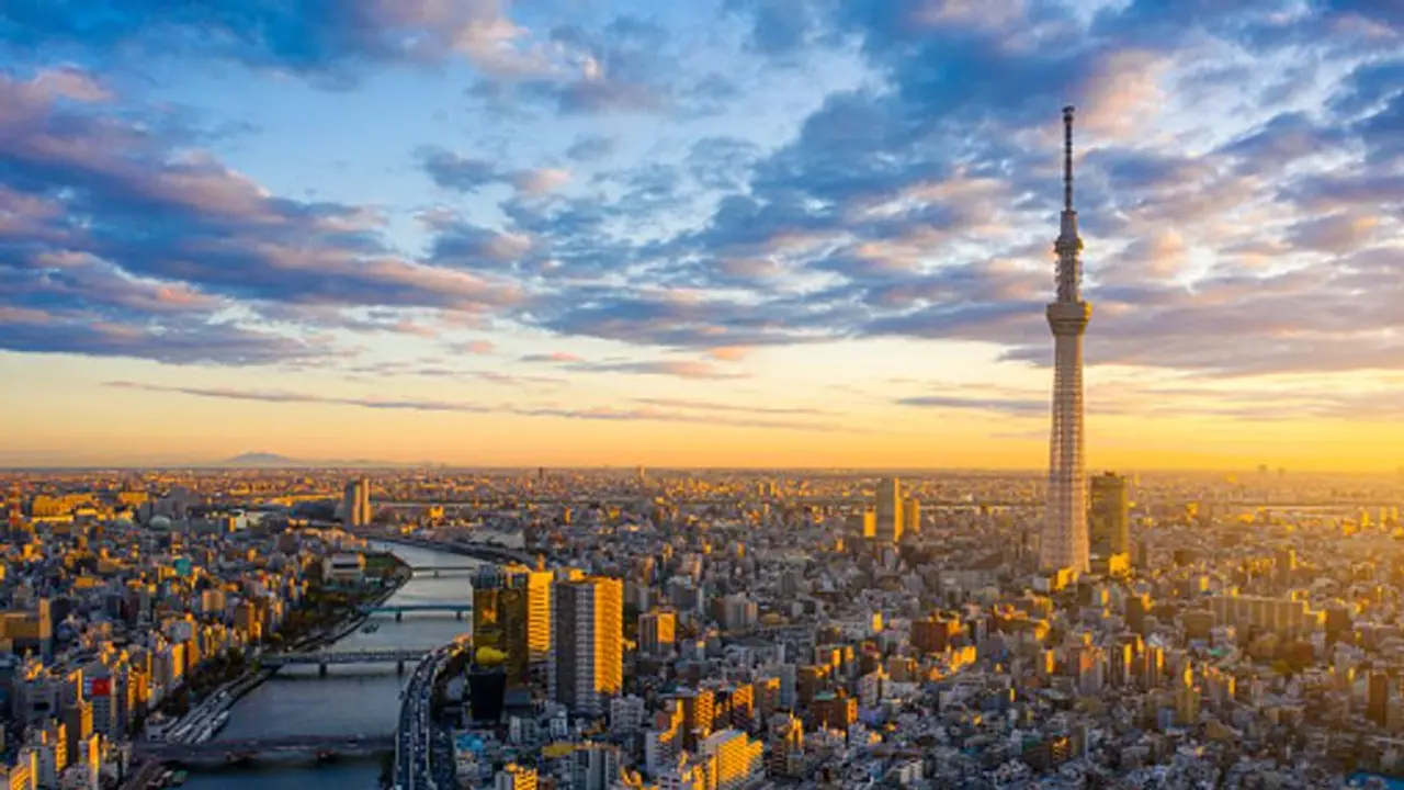 Japan's population plummeted by 640,000 in 2021, records biggest drop