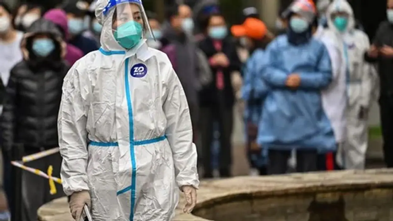 ಭಾರತದಲ್ಲಿ ದಿಢೀರ್ ಆತಂಕ ಹೆಚ್ಚಿಸಿದ ಕೋವಿಡ್ ಒಮಿಕ್ರಾನ್, ಮಹಾರಾಷ್ಟ್ರದಲ್ಲಿ 91 ಕೇಸ್ ಪತ್ತೆ!