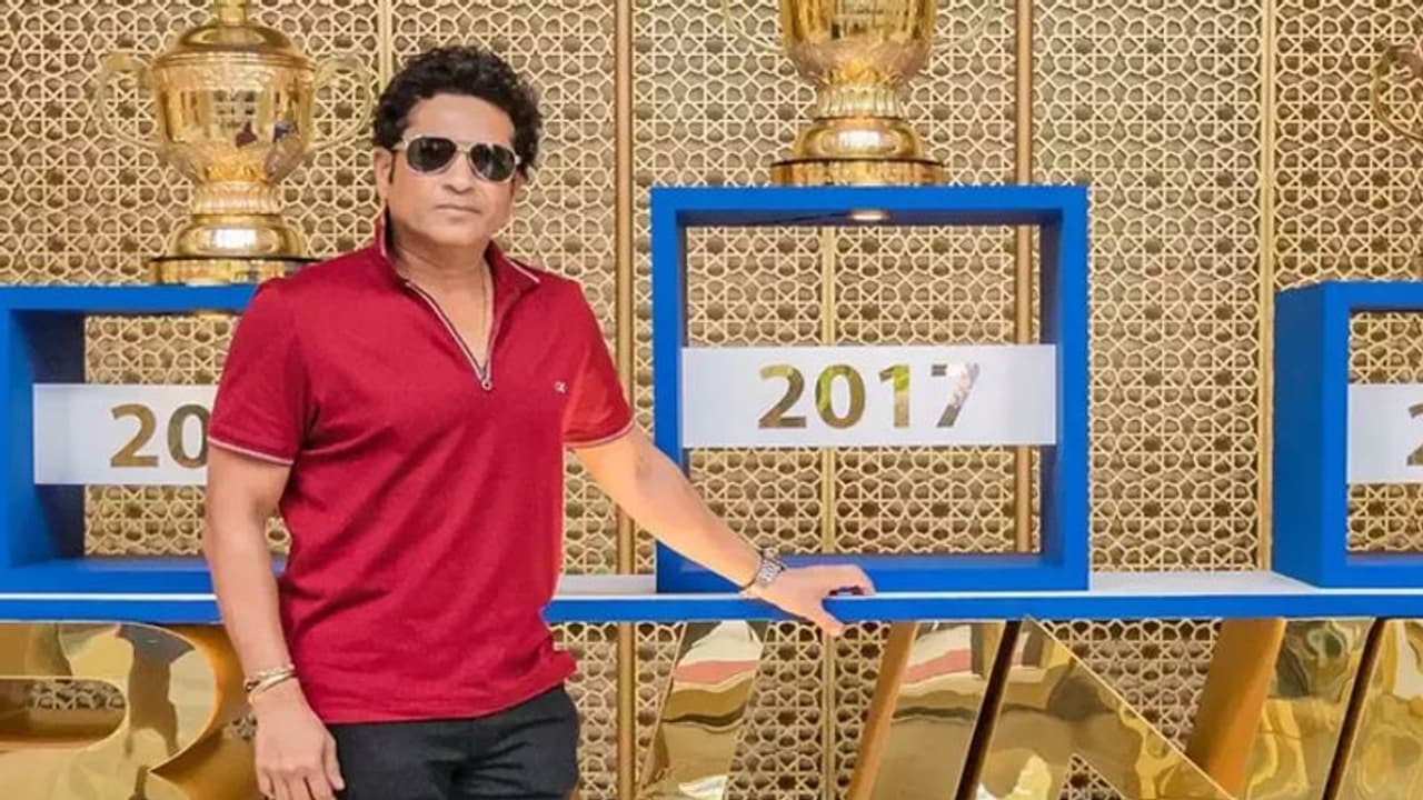 IPL 2022: मुंबई इंडियंस ने किया सचिन तेंदुलकर का स्पेशल वेलकम, पुरानी याद देख इमोशनल हुए मास्टर ब्लास्टर