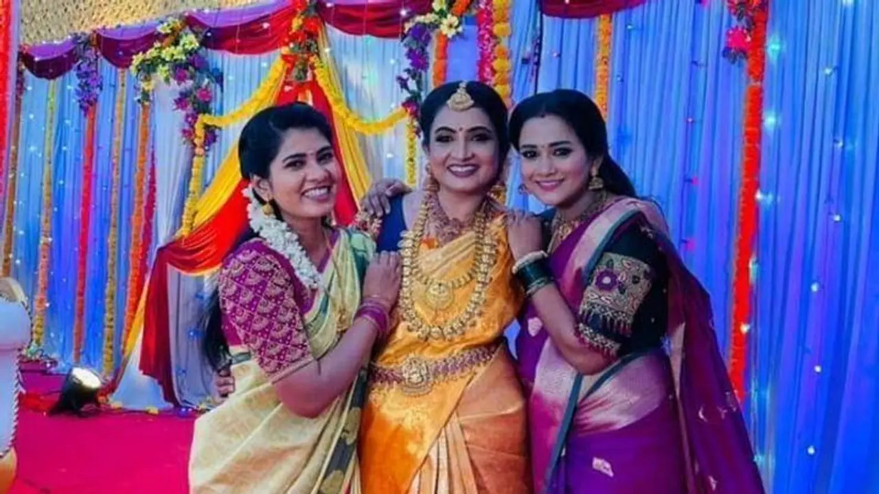 முகப்பருவால் பறிபோன வாய்ப்பு..மனம் தளராமல் முயற்சி செய்யும் பாண்டியன் ஸ்டோர் நடிகை....அவரே சொன்ன குட் நியூஸ் முகப்பருவால் பறிபோன வாய்ப்பு..மனம் தளராமல் முயற்சி செய்யும் பாண்டியன் ஸ்டோர் நடிகை....அவரே சொன்ன குட் நியூஸ்