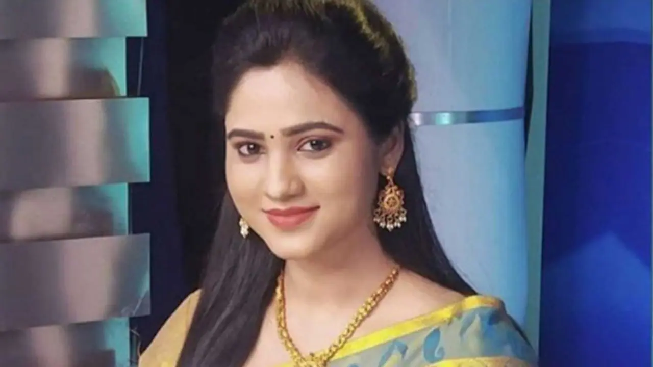 பிரபல செய்தி வாசிப்பாளருக்கு விரைவில் டும்டும்டும்..காதலரை கரம்பிடிக்கும் கண்மணி..