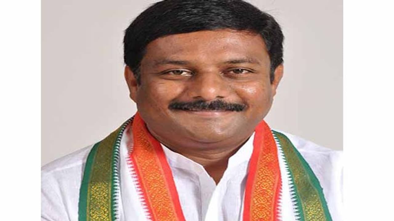 పార్టీలో పెద్ద కొడుకు పాత్ర పోషించాలి.. కోడలు పాత్ర కాదు.. రేవంత్ రెడ్డికి ఏలేటి మహేశ్వర రెడ్డి చురకలు..