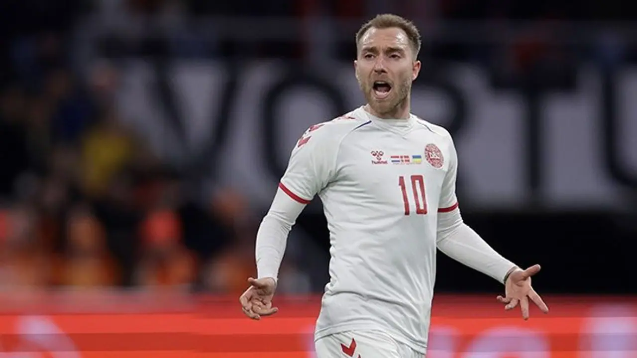 ക്രിസ്റ്റ്യന് എറിക്സണ് മാഞ്ചസ്റ്റര് യുനൈറ്റഡില്; ക്രിസ്റ്റന്സനും കെസിയും ബാഴ്സലോണയില് ക്രിസ്റ്റ്യന് എറിക്സണ് മാഞ്ചസ്റ്റര് യുനൈറ്റഡില്; ക്രിസ്റ്റന്സനും കെസിയും ബാഴ്സലോണയില്