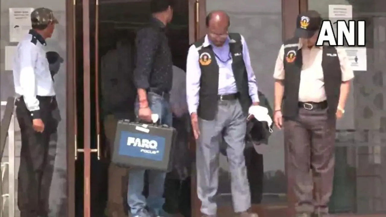  'বাড়ি পুড়ছে, পুলিশ দাঁড়িয়ে দেখছে', বগটুই হত্যাকাণ্ডে সিবিআই র হাতে এল মোবাইলের বিস্ফোরক তথ্য