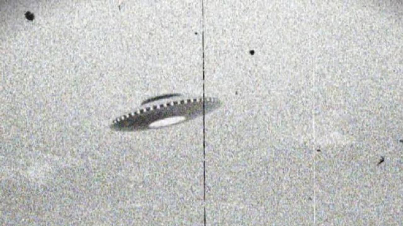 UFO expert Nick Pope : അന്യ​ഗ്രഹജീവികൾ ഭൂമിയിലെത്തിയാൽ? ലോകം എന്നേക്കുമായി മാറുമെന്ന് വിദ‍ഗ്‍ദ്ധൻ