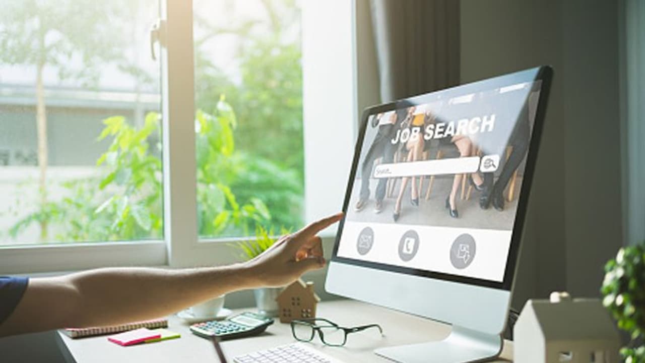 JOB ALERT: AIIMS में कई पदों के लिए निकली वैकेंसी, ऑफलाइन जमा करना होगा फॉर्म JOB ALERT: AIIMS में कई पदों के लिए निकली वैकेंसी, ऑफलाइन जमा करना होगा फॉर्म