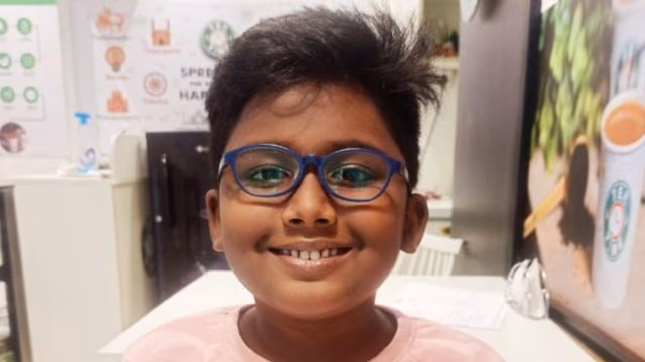 பள்ளி மாணவன் உயிரிழந்த விவகாரம்... உடலை வாங்க மறுப்பு... பேச்சுவார்த்தைக்கு பின் உடலை வாங்கிய பெற்றோர்!! பள்ளி மாணவன் உயிரிழந்த விவகாரம்... உடலை வாங்க மறுப்பு... பேச்சுவார்த்தைக்கு பின் உடலை வாங்கிய பெற்றோர்!!