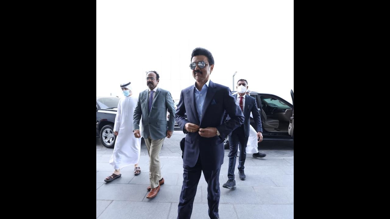 துபாயை தொடர்ந்து முதல்வர் ஸ்டாலினுக்கு குவியும் அழைப்புகள்.. அடுத்த வெளிநாட்டு பயணம் எங்கே தெரியுமா? துபாயை தொடர்ந்து முதல்வர் ஸ்டாலினுக்கு குவியும் அழைப்புகள்.. அடுத்த வெளிநாட்டு பயணம் எங்கே தெரியுமா?