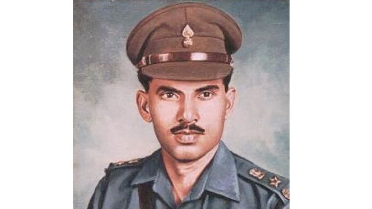 1971 की जंग में बहादुरी की मिसाल थे होशियार सिंह, घायल होने के बाद भी पाकिस्तानी सेना पर बोल दिया था हमला 1971 की जंग में बहादुरी की मिसाल थे होशियार सिंह, घायल होने के बाद भी पाकिस्तानी सेना पर बोल दिया था हमला