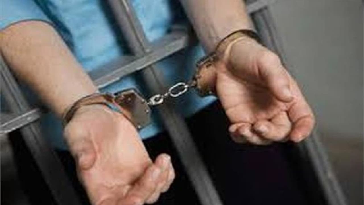 गुरुग्राम से शातिर अपराधी गिरफ्तार, जो कुख्यात गैंगस्टर के नाम पर करता क्राइम और मांगता 50 लाख की फिरौती