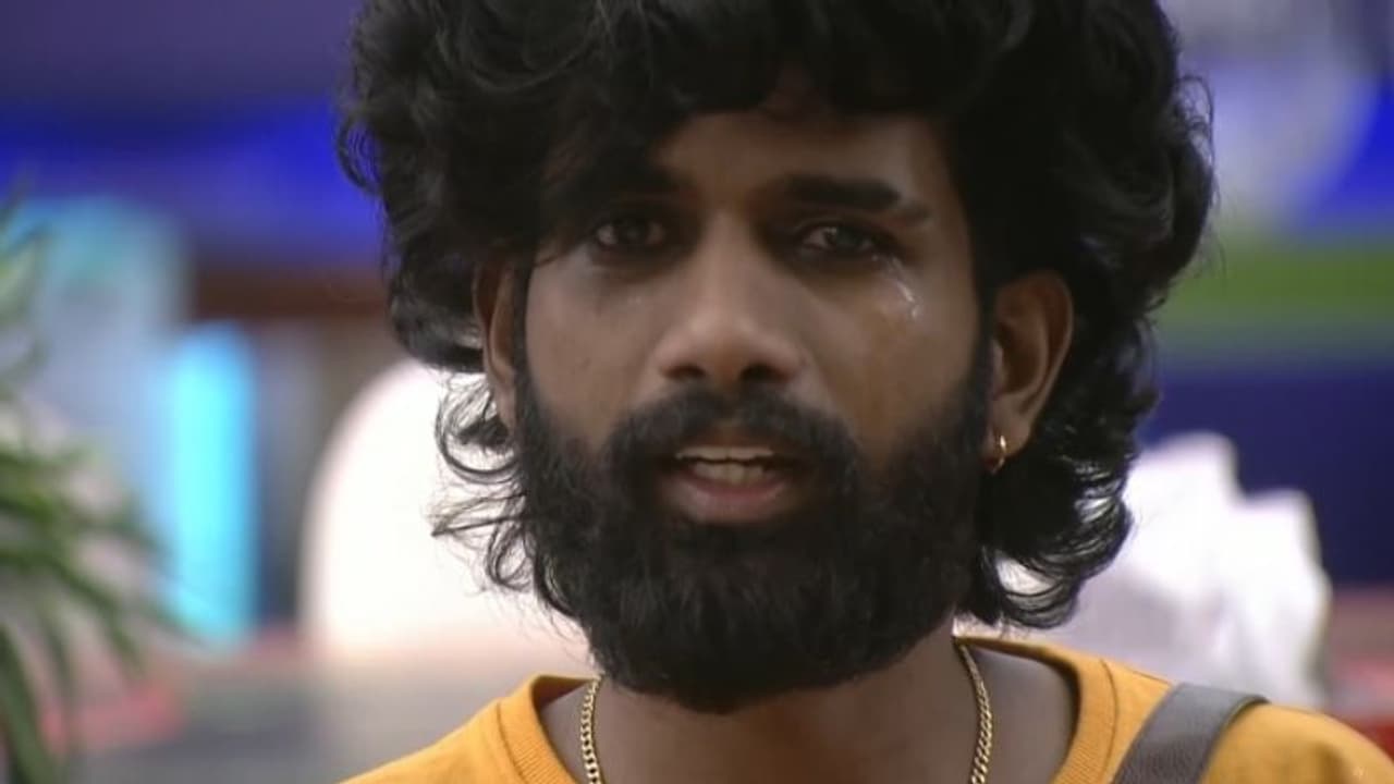 'ഏഴ് വര്‍ഷമായി ഒരു വീടിനുവേണ്ടി സര്‍ക്കാരില്‍ അപേക്ഷിക്കുന്നു, പക്ഷേ'; ജീവിതം പറഞ്ഞ് അശ്വിന്‍