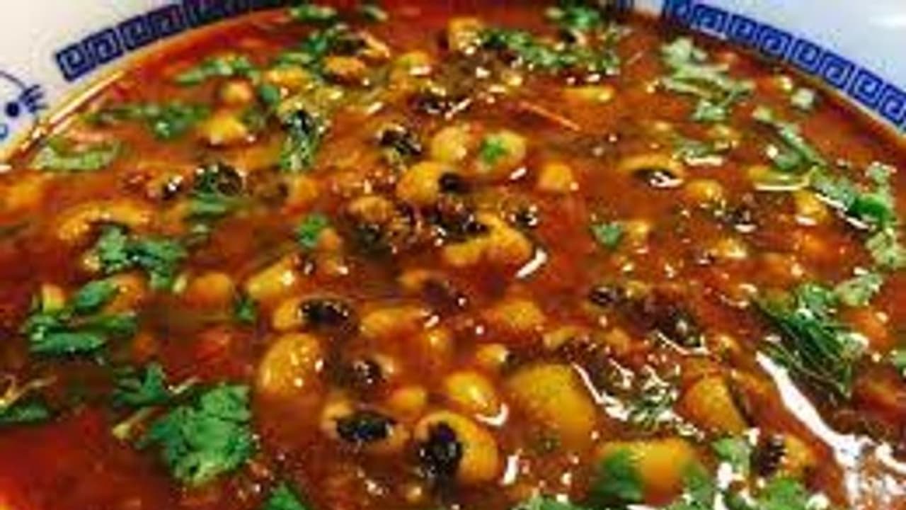 ಕೆಲಸ ಕಳ್ಕೊಂಡ ಜೋಡಿ ಆರಂಭಿಸಿದ್ದು ರಾಜ್ಮಾ ಚಾವಲ್ ಮಾರಾಟ, ಕೈ ಹಿಡೀತು ಉದ್ಯೋಗ