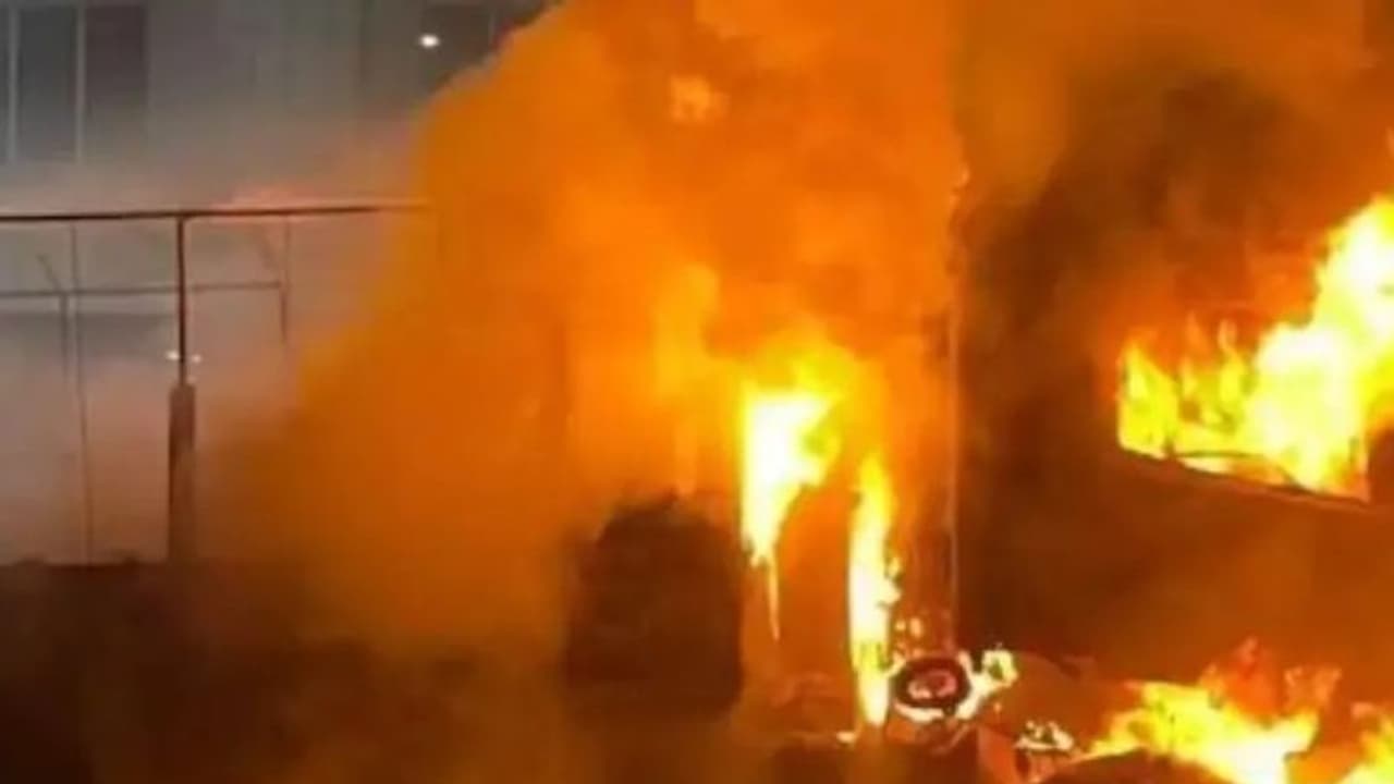 धमाकों से दहला बिहार का मोतिहारी, बम बनाते वक्त हुआ जबरदस्त ब्लास्ट और मच गई चीख पुकार