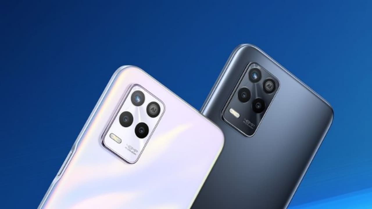 दीवाना बनाने आ रहा स्टाइलिश डिजाइन वाला Realme 9 series स्मार्टफोन, लॉन्च से पहले ही फैंस हुए उतावले दीवाना बनाने आ रहा स्टाइलिश डिजाइन वाला Realme 9 series स्मार्टफोन, लॉन्च से पहले ही फैंस हुए उतावले